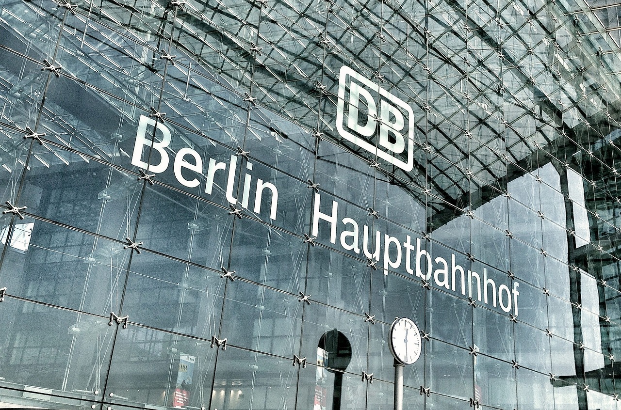 科技与文化的融合之旅，地铁系列最新章节更新速递