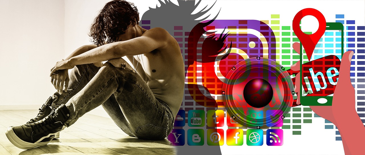 少年网球比赛，激情与青春的较量战场
