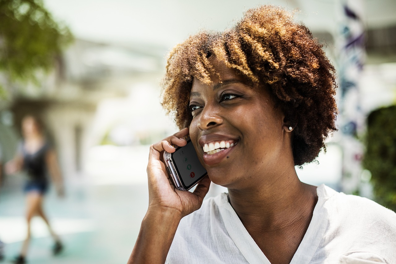 美国经典搞笑电影,笑料不断,欢乐无穷!