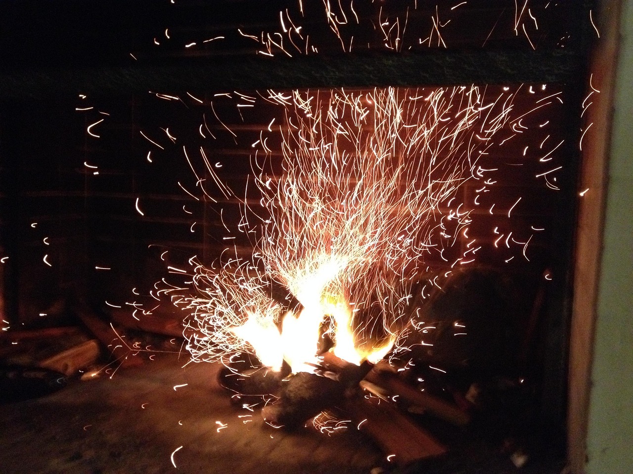燃烧激情之夜，探寻梦想之声的独特魅力唱歌比赛盛宴