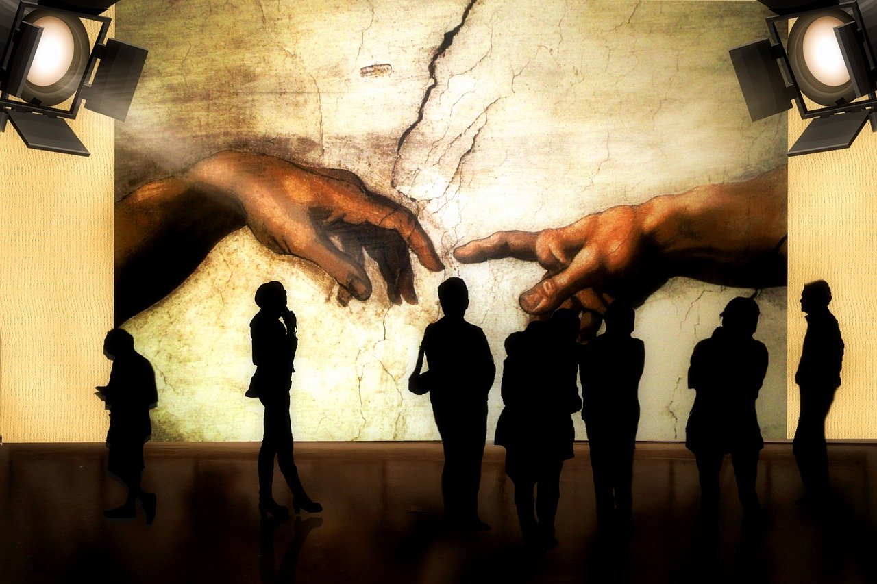 最新隔离图片展示，隔离现状下的温情与人性力量展现
