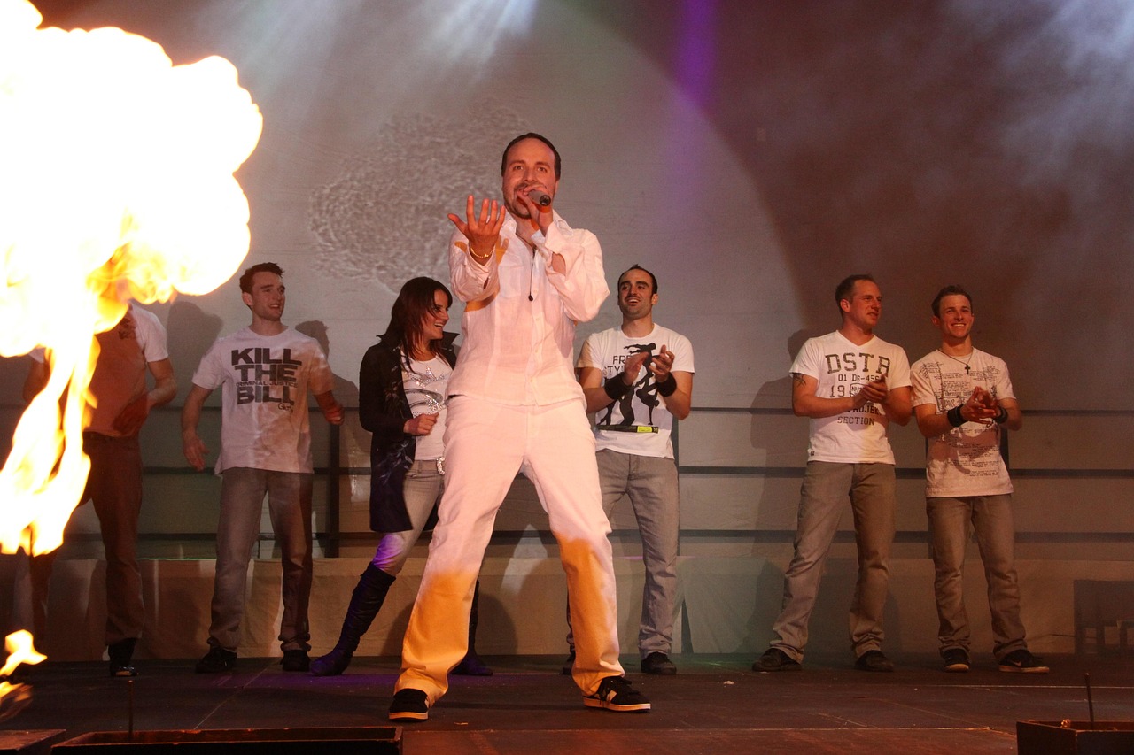 网络时代璀璨星辰,微博明星闪耀舞台