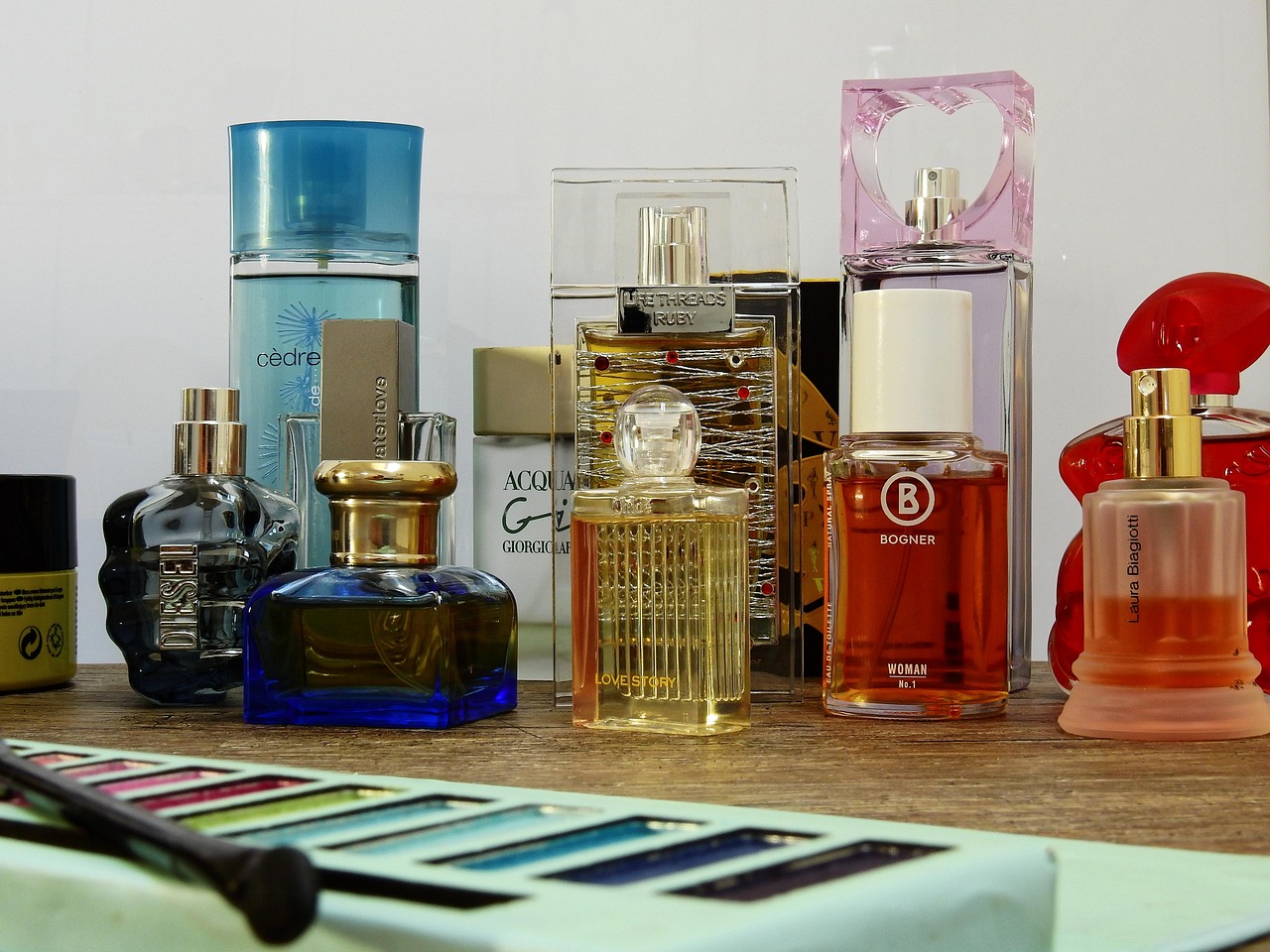 嘉柏俪化妆品，品质与价格的完美融合