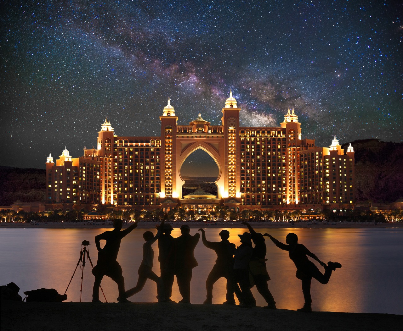 璀璨星辉下的华丽盛宴，夜宴演员表全解析
