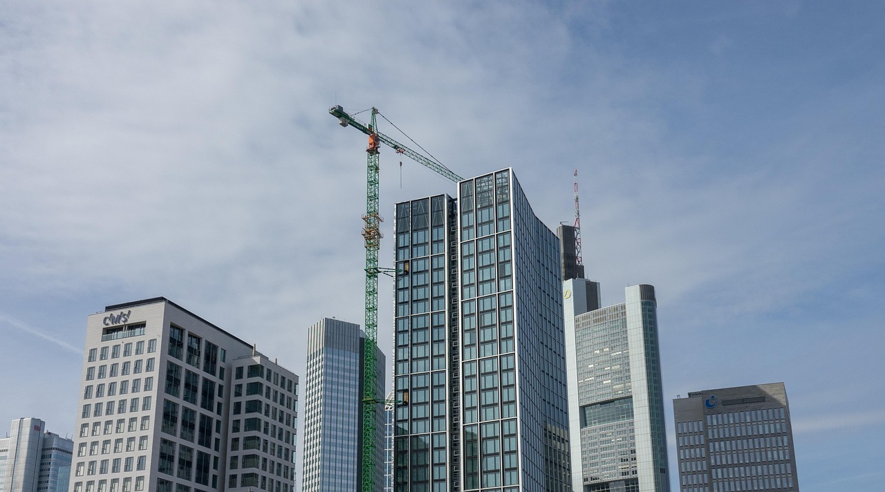 上海电视台新闻综合频道直播,城市之声与时代脉搏同频共振