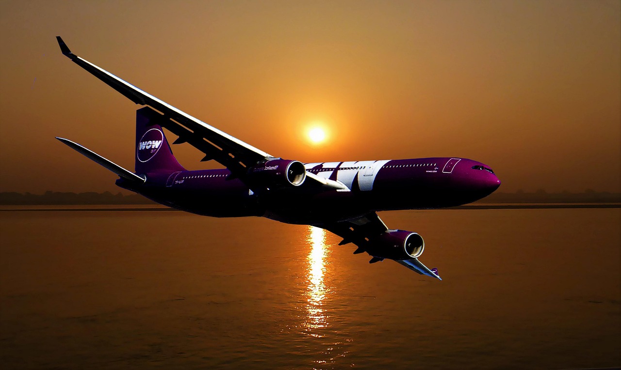 探寻航空旅行经济变迁，机票历史价格回顾