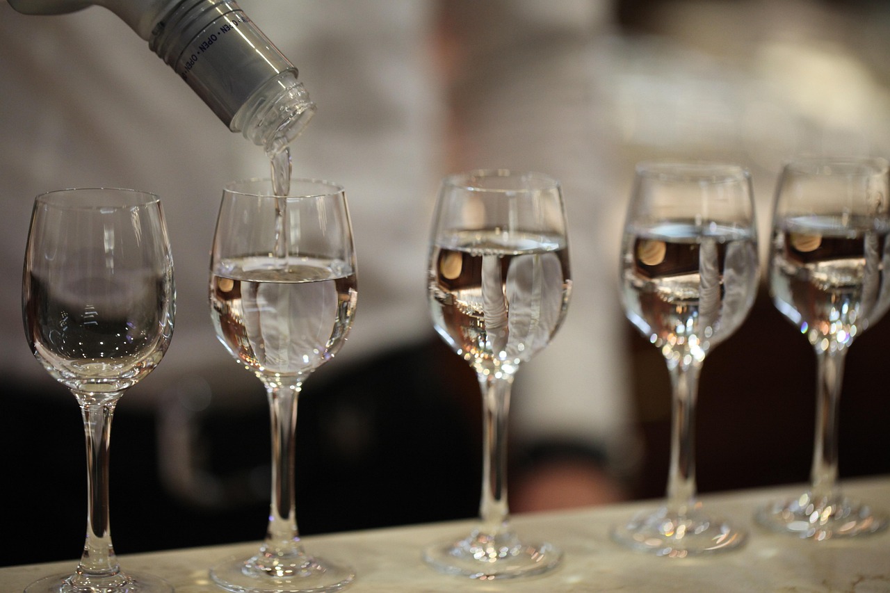 白酒1573最新价格概览