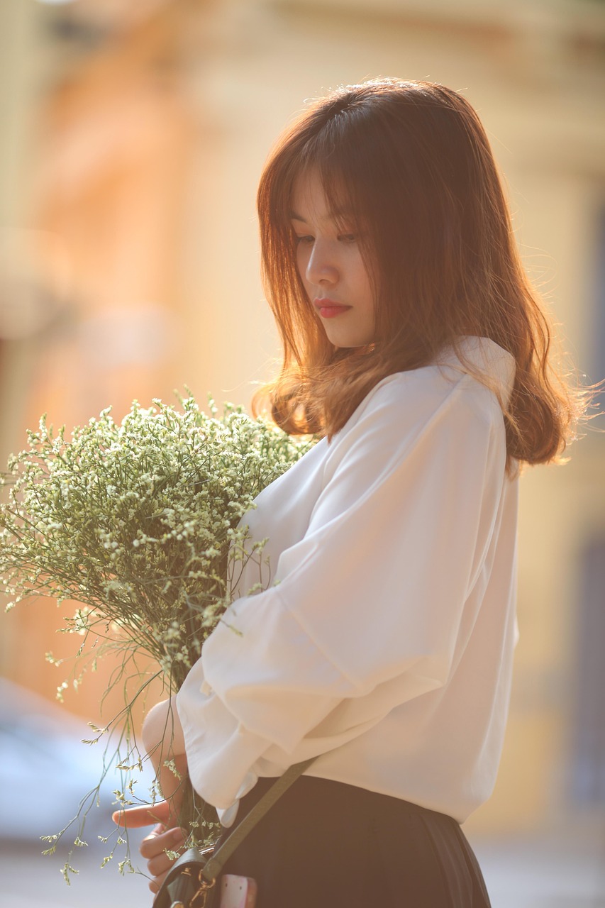 电视剧正是花好月圆时,情感与魅力的交织时刻