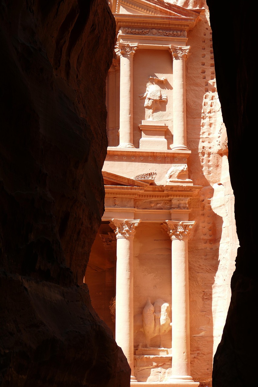 赵佗墓新发现揭示千年古墓奥秘的惊人发现