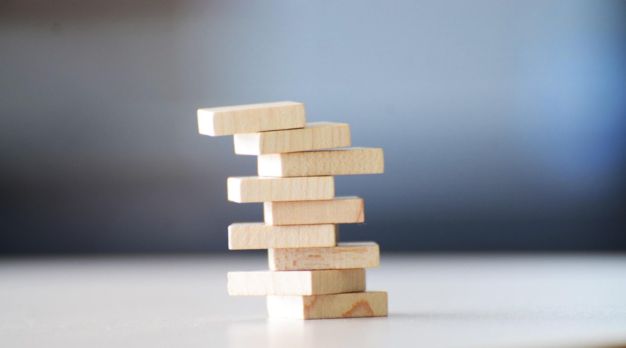 小米10价格策略与市场反响探究