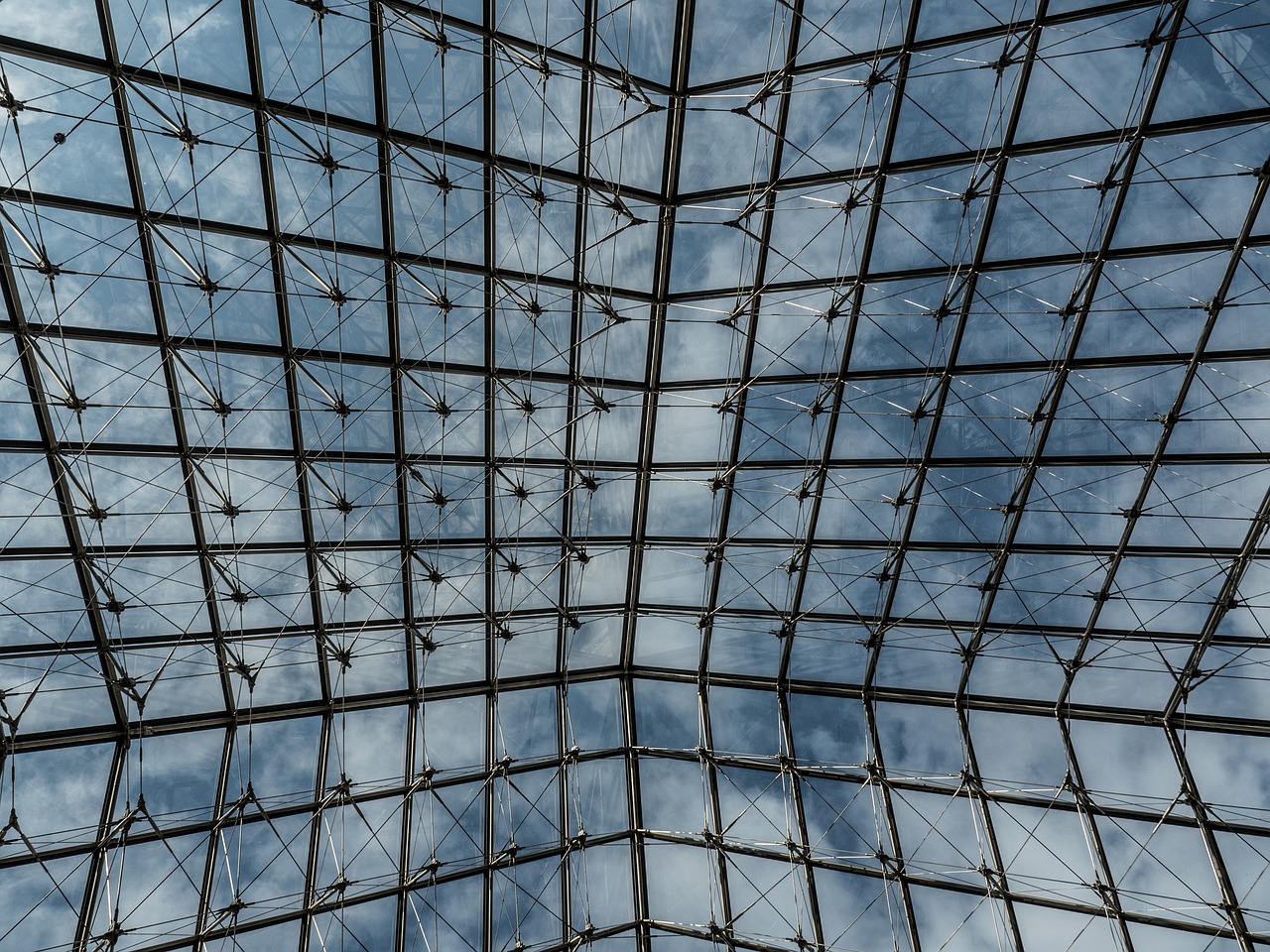 跨越时空的探秘与观察,大庆失踪事件最新动态及巴黎最新动态揭秘