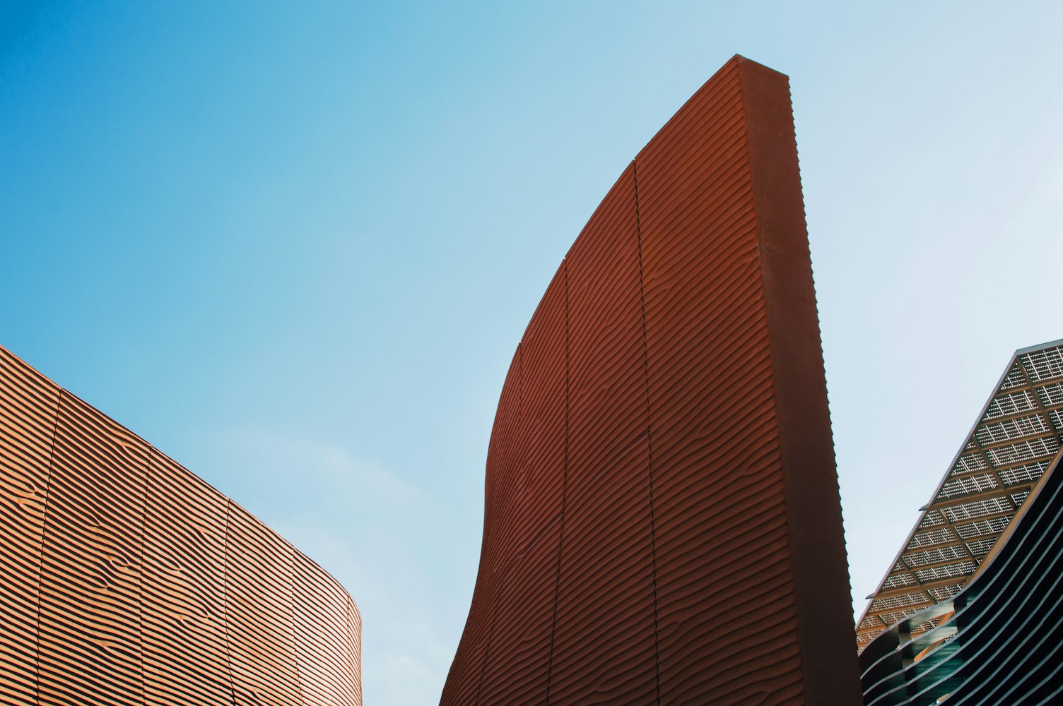 供暖技术前沿探索,未来温暖居住的无限可能性