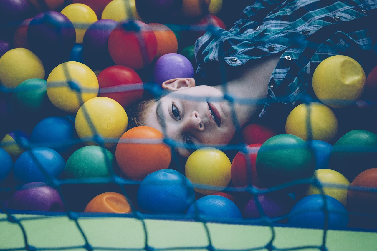 欢乐球下载最新版,全新游戏体验等你来享!