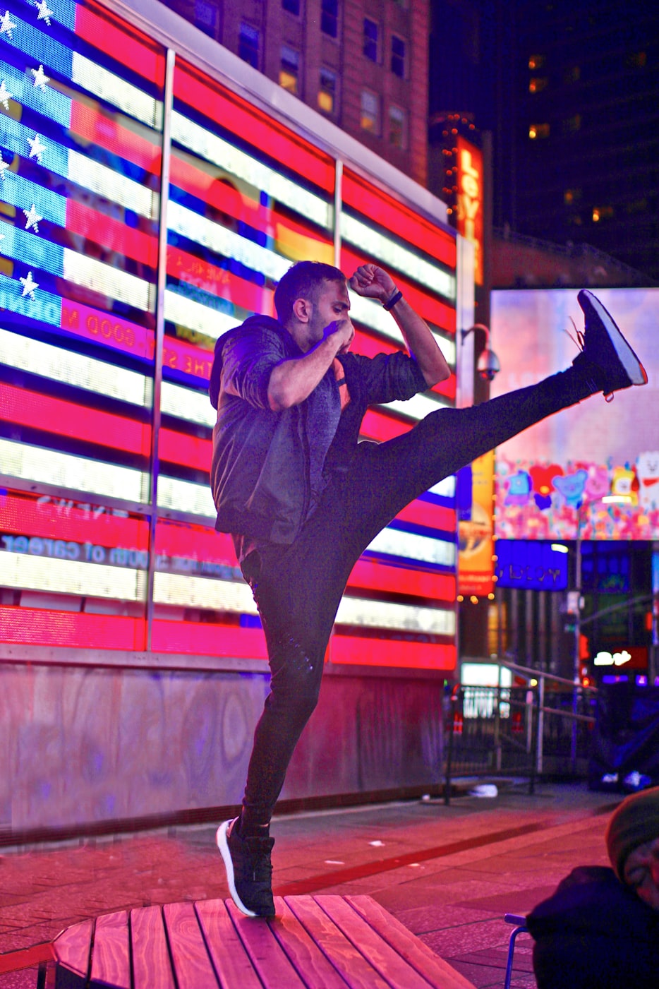 柳菁英最新动态,青春绽放,引领时代潮流