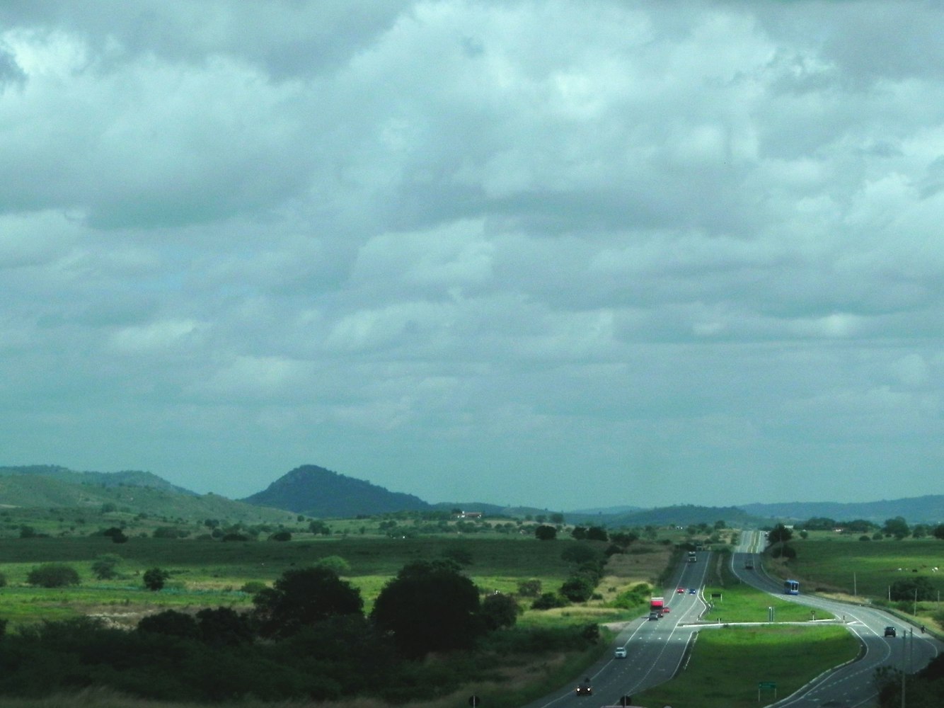 绿地控股持续创新,迈向高质量发展之路的最新动态