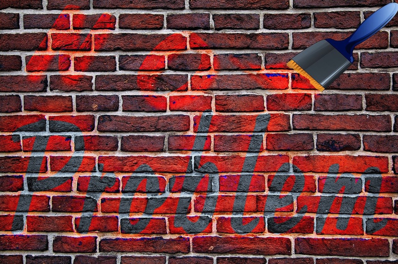 墙面水泥砂浆抹灰价格分析与比较